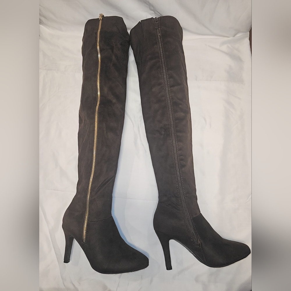 FOREVER | HIGH KNEE HEEL BOOTS